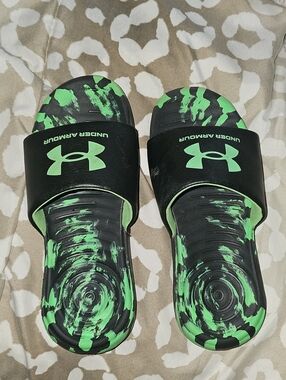 Under Armour Kids Black & Green Slide Sandals with Logo